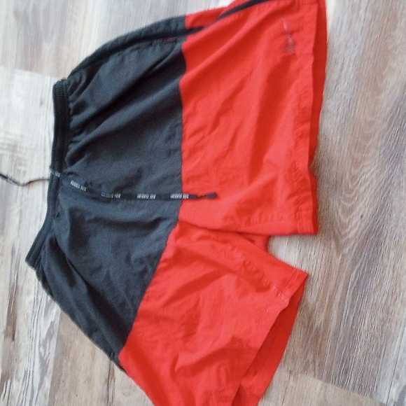 Nike running shorts - Picture 1 of 4